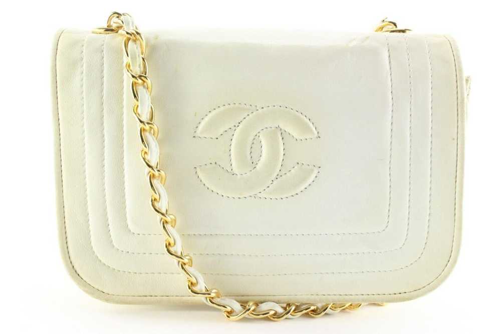 Chanel Chanel Round Diana Flap GHW Chain Crossbod… - image 1