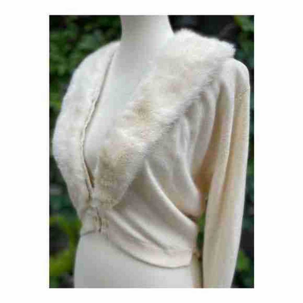 True Vintage Cashmere Cardigan Mink Collar Neutral - image 7