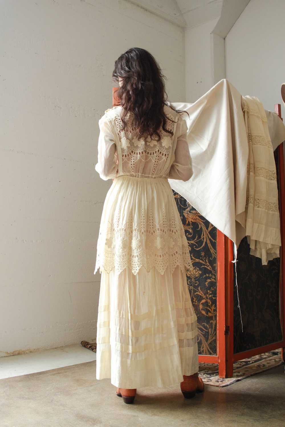Edwardian Ecru Cotton Embroidered Tiered Lawn Dre… - image 11