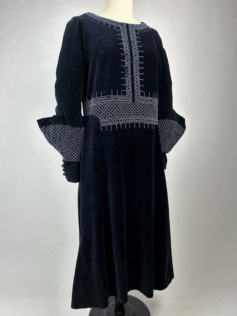 A Navy Velvet Sac Dress with glass beads embroide… - image 8