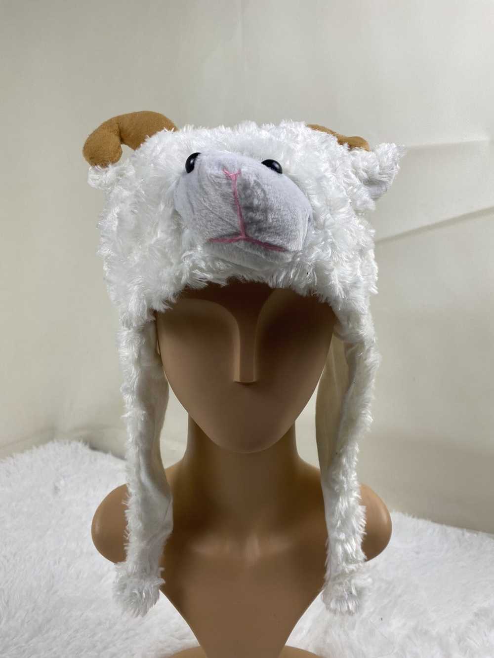 Hats × Japanese Brand × Winter Session Sheep Bear… - image 1