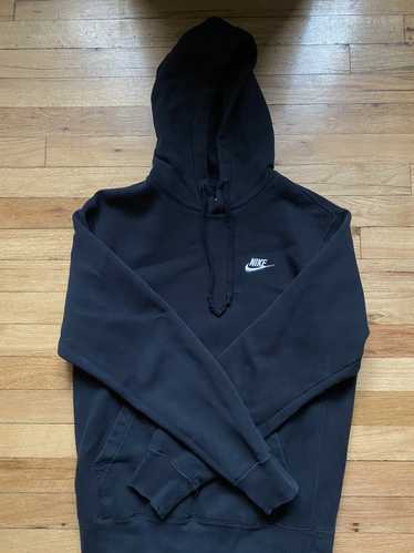 Nike Essentials Club Fleece Hoodie