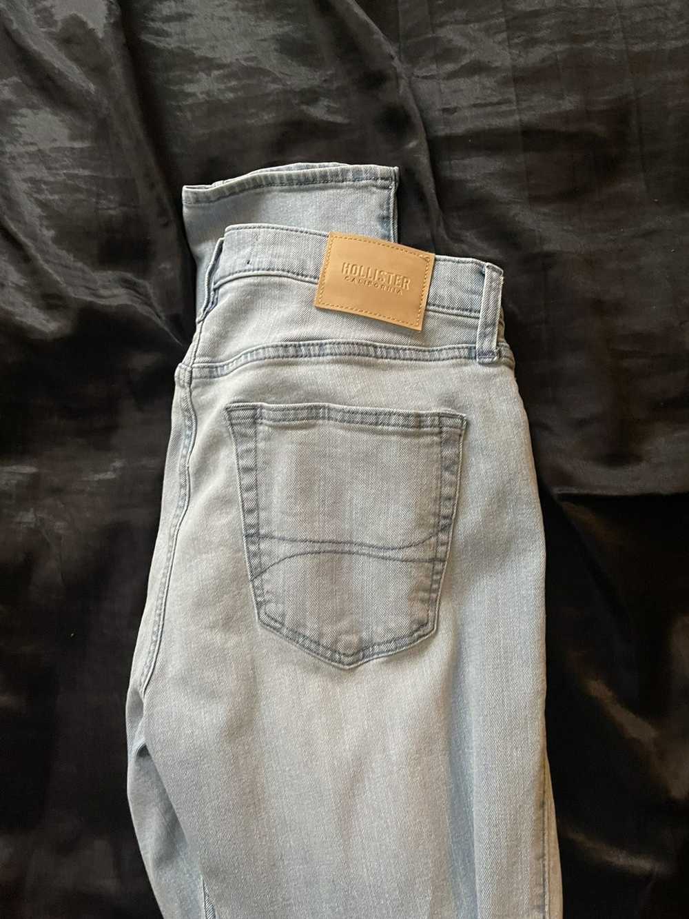 Hollister Hollister stacked distressed jeans - image 1