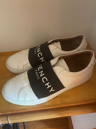 Givenchy Urban Street Logo Strap Leather Sneakers