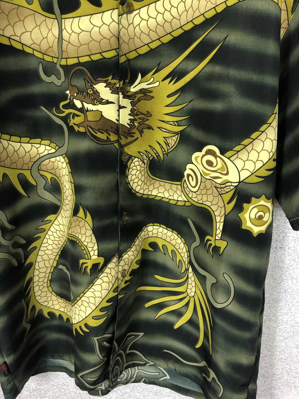 Art × Crazy Shirts × Streetwear Vintage Dragon Ar… - image 4