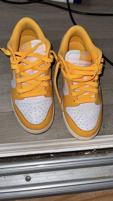 Nike Laser orange dunk