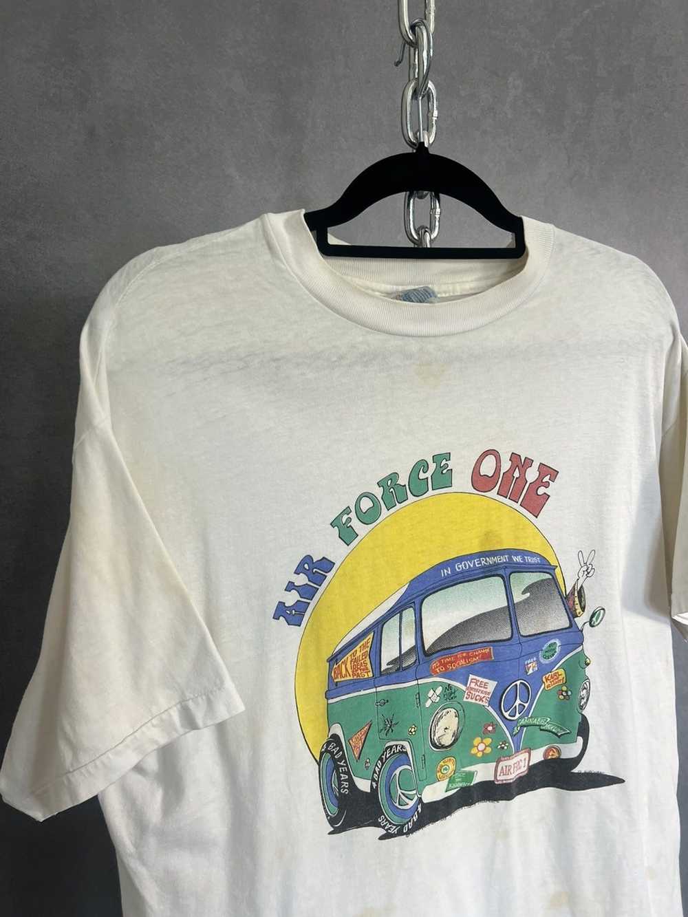 Vintage Vintage Volkswagen bus hippie protest sin… - image 3