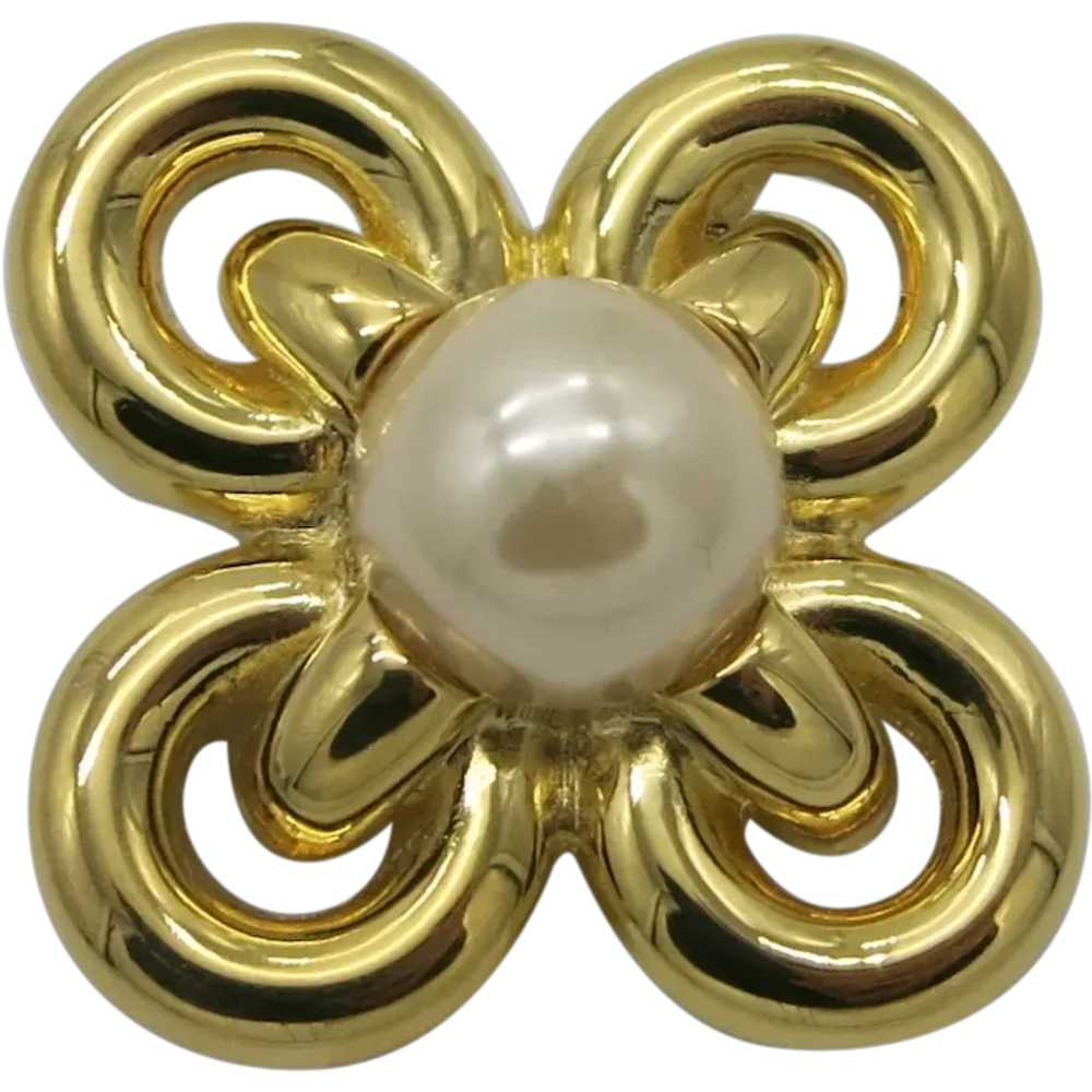 Joan Rivers Faux Pearl Brooch Gold tone - image 1