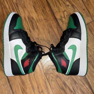 Jordan Brand × Nike air jordan 1 mid (gs) pine gr… - image 1