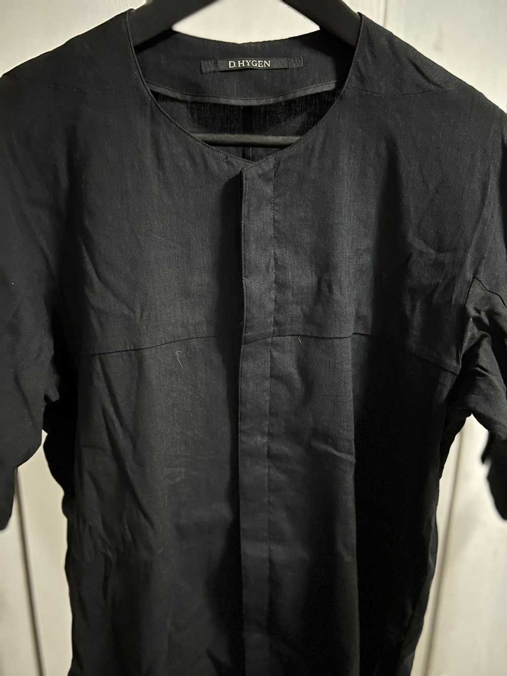 Saddam Teissy Collarless shirt - image 3