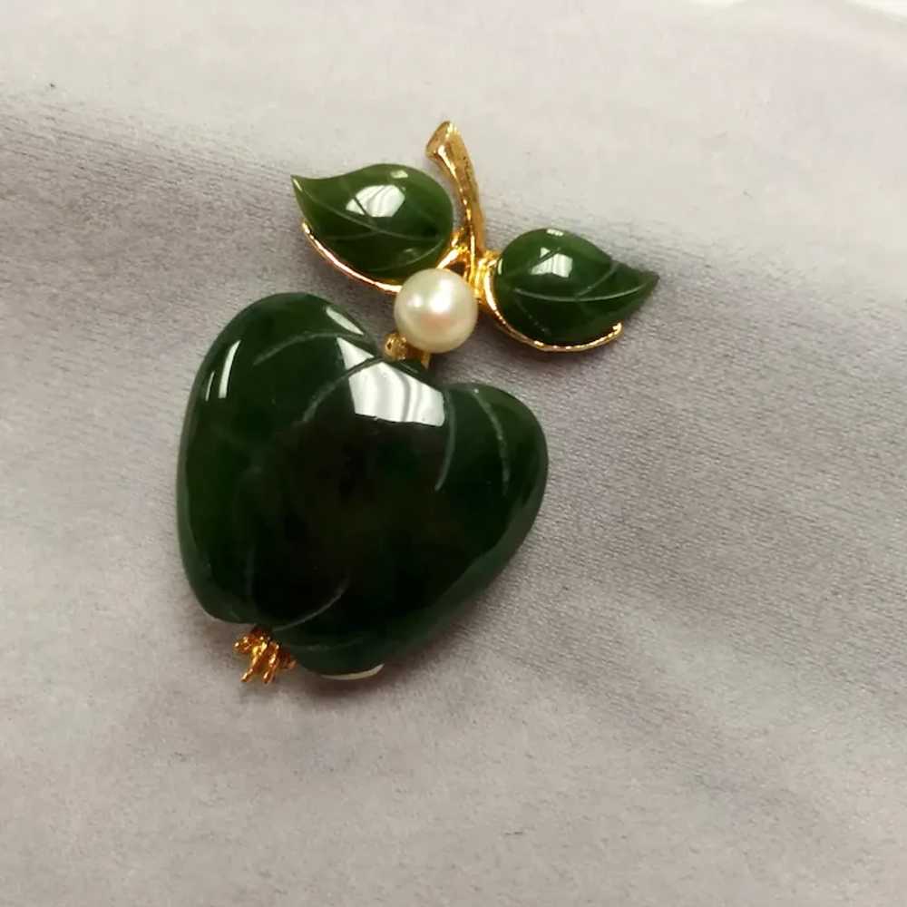 Vintage Swoboda Jade Cultured Pearl Apple Brooch - image 2