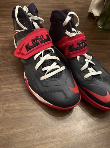 lebron soldier 7 red