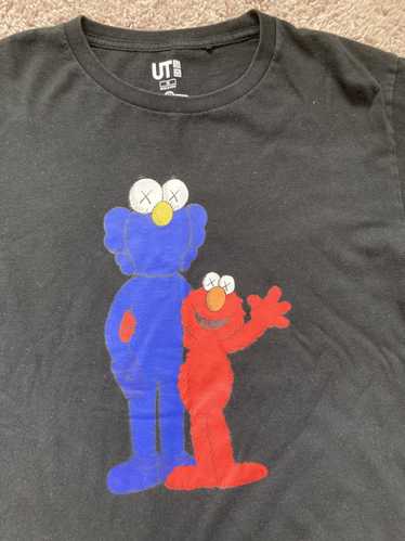 Kaws × Uniqlo Sesame Street Kaws Tee