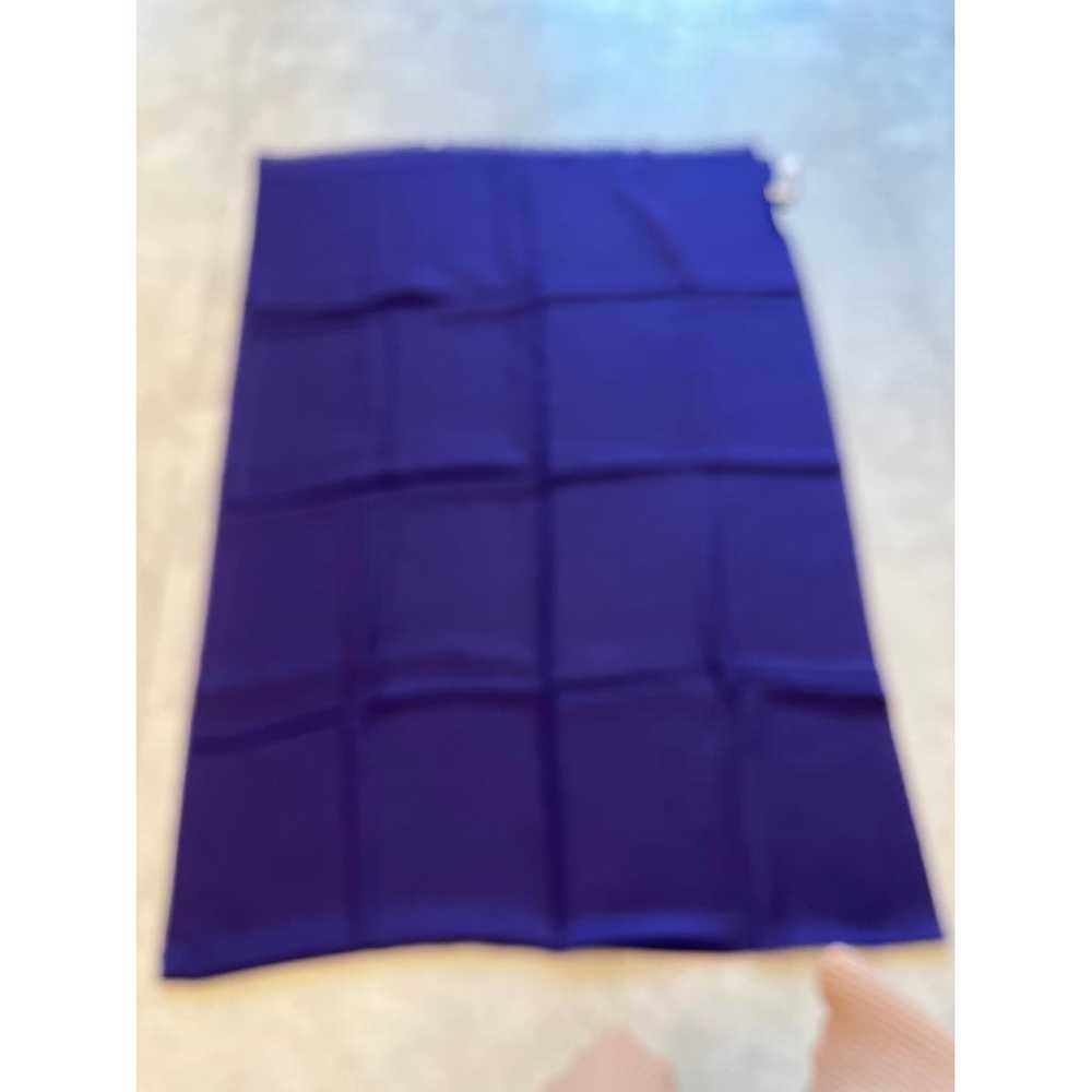 Drake's Cashmere scarf & pocket square - image 5