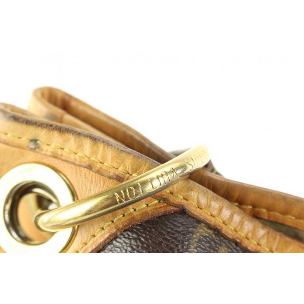 Louis Vuitton Galliera patent leather handbag - image 10