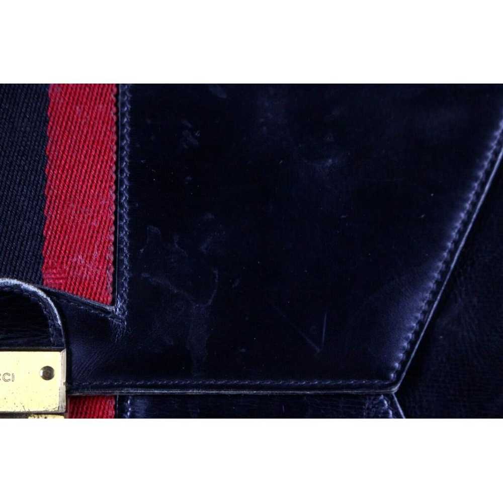 Gucci Leather purse - image 9