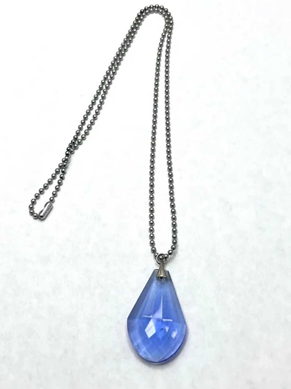 Vintage Blue Glass Faceted Pendant Necklace - image 3