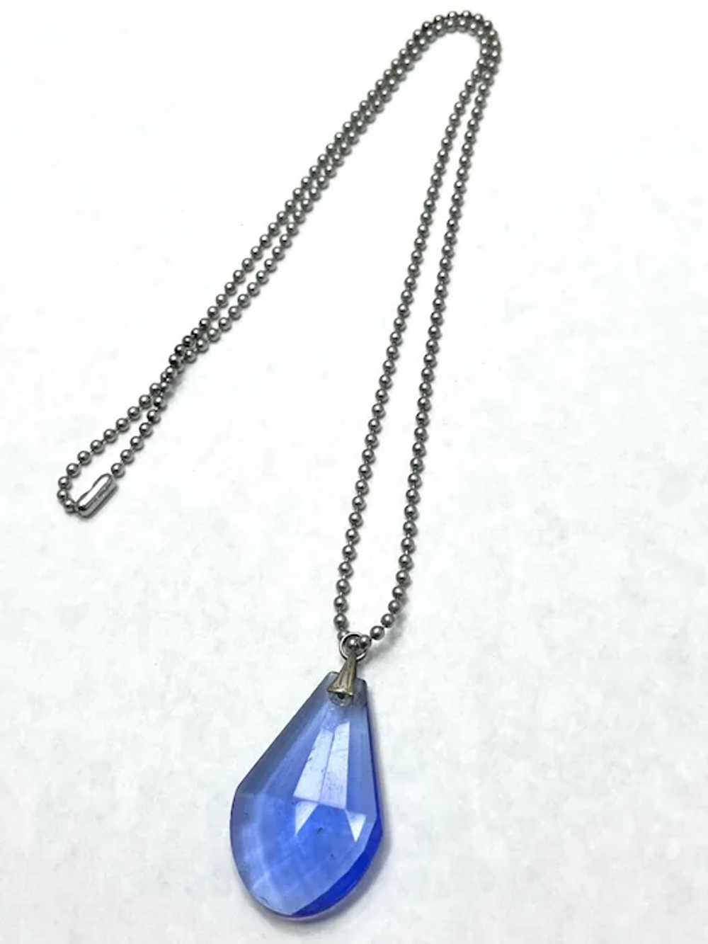 Vintage Blue Glass Faceted Pendant Necklace - image 6