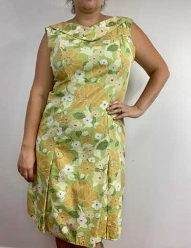 Pretty Vintage Day Dress in Earthy Greens