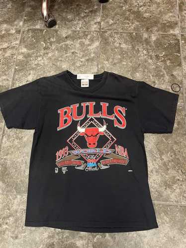 Vintage NBA Chicago Bulls Tee Shirt 1993 Size Medium Made in USA