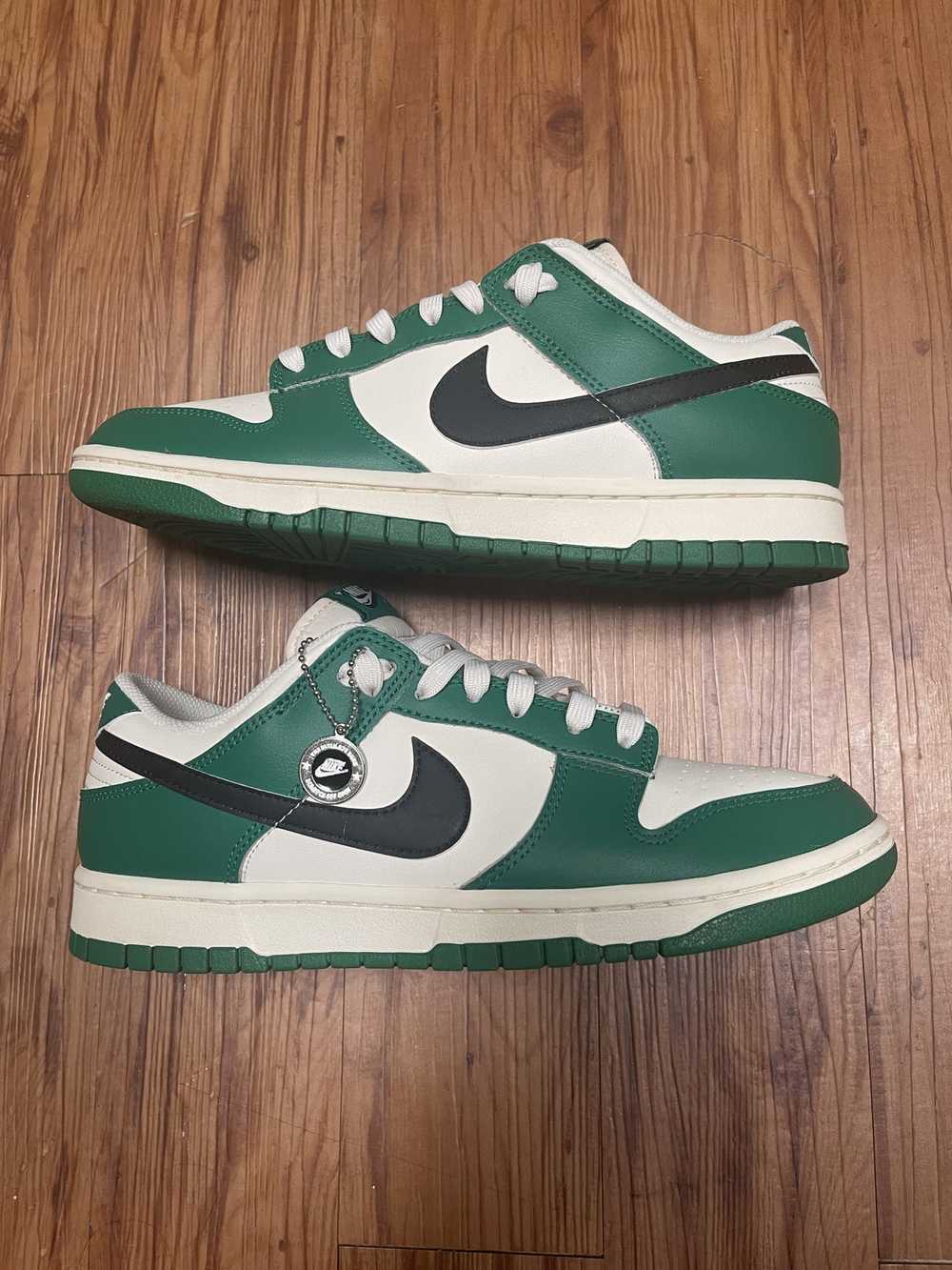 Nike Nike Dunk Low Lottery Green 9.5 - image 2