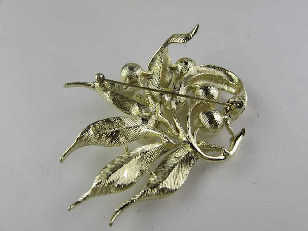 Vintage Emmons Brushed Goldtone Pin with Faux Pea… - image 12