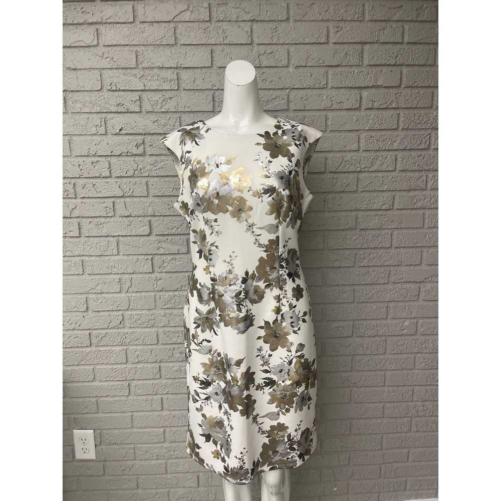 Other Tacera Sleeveless Gold & Silver Floral Shea… - image 1