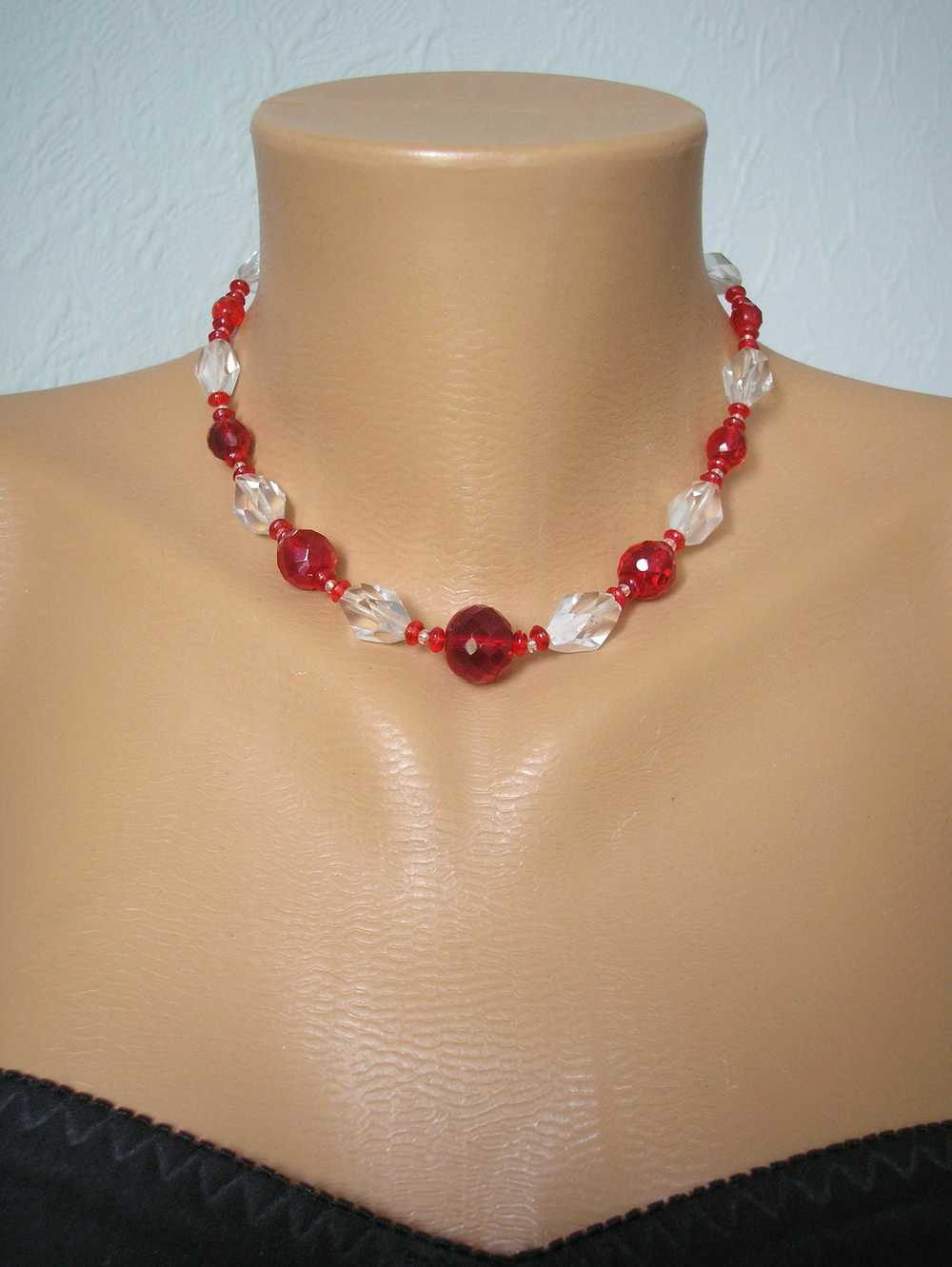 ART DECO 1920's/30's Red Cut Glass Necklace - image 5