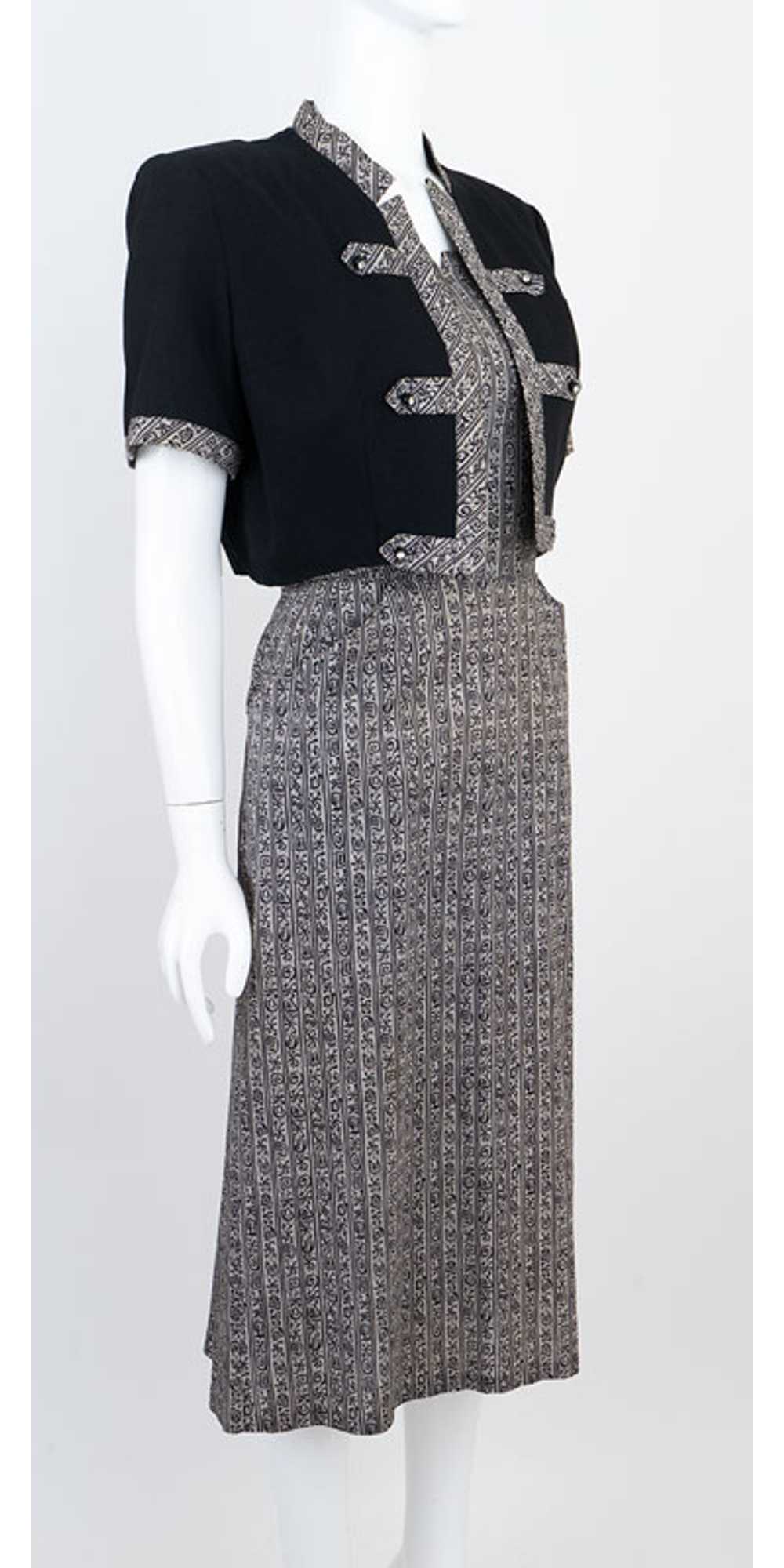 Fab 1950s Novelty Print Dress - image 3