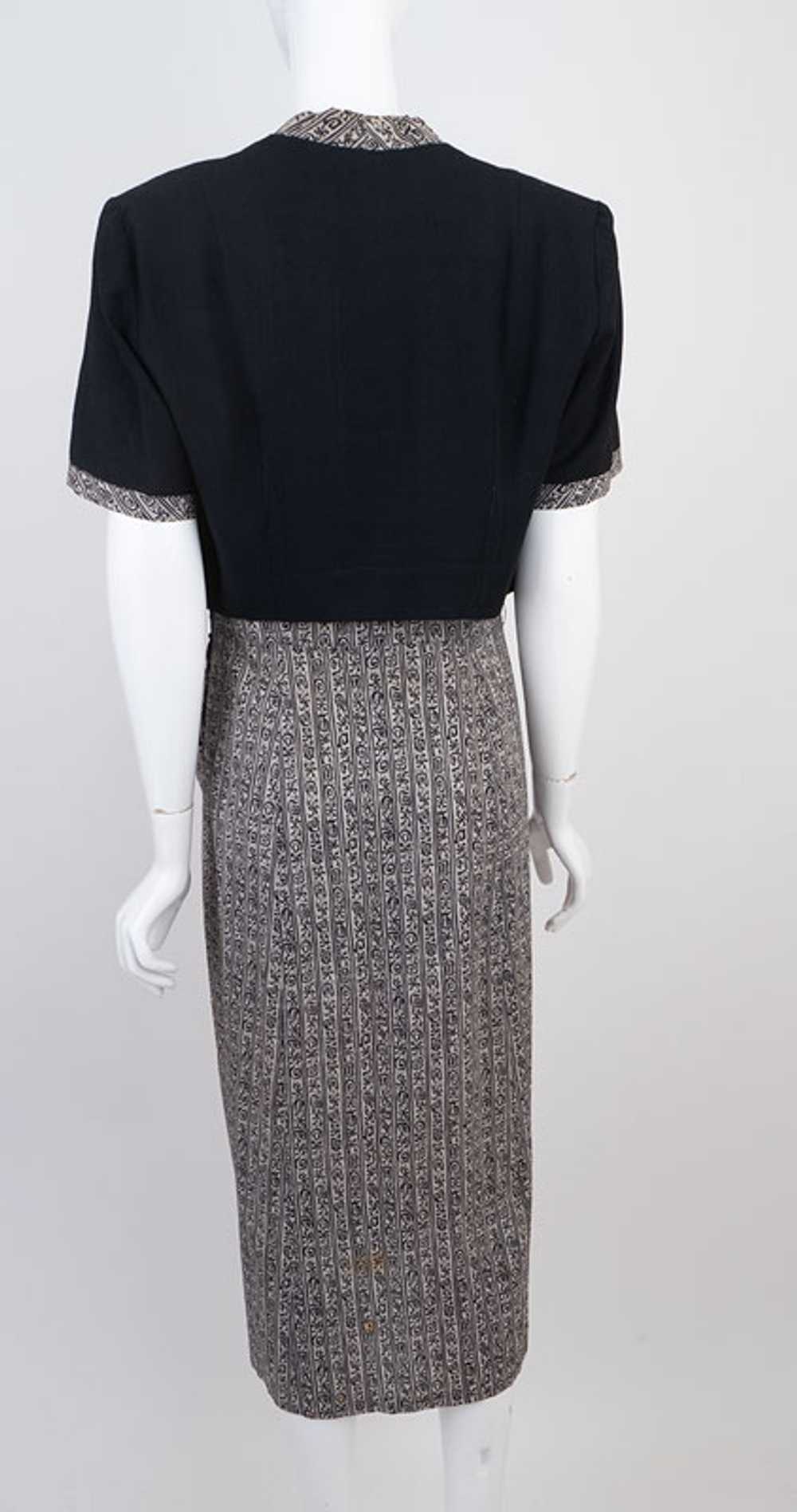Fab 1950s Novelty Print Dress - image 6