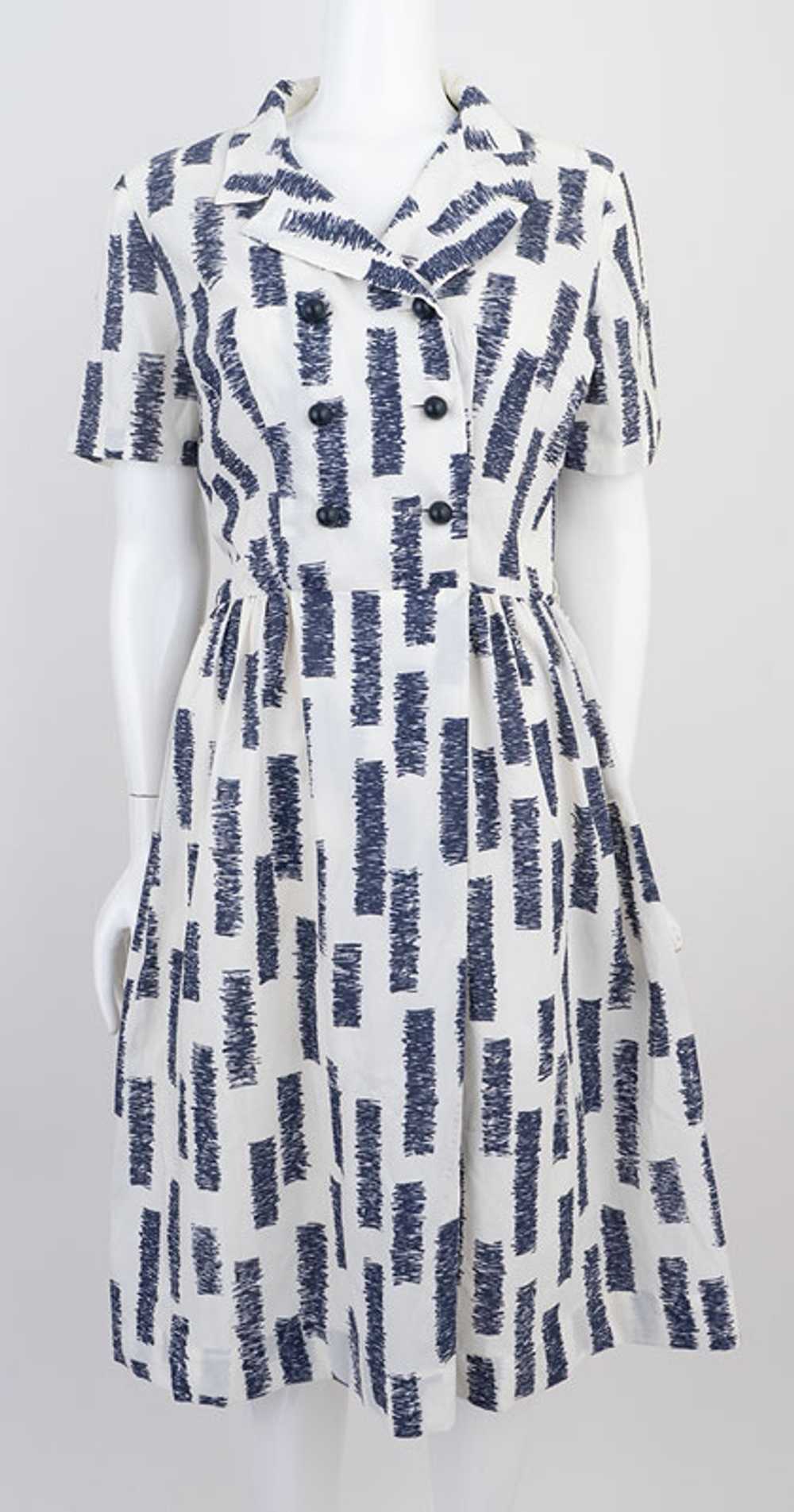 Mod Print 1960s Dress - image 2
