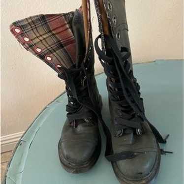 Dr. martens triumph 1914 - Gem