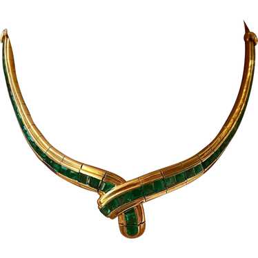 Retro French 18k Yellow Gold Emerald Necklace