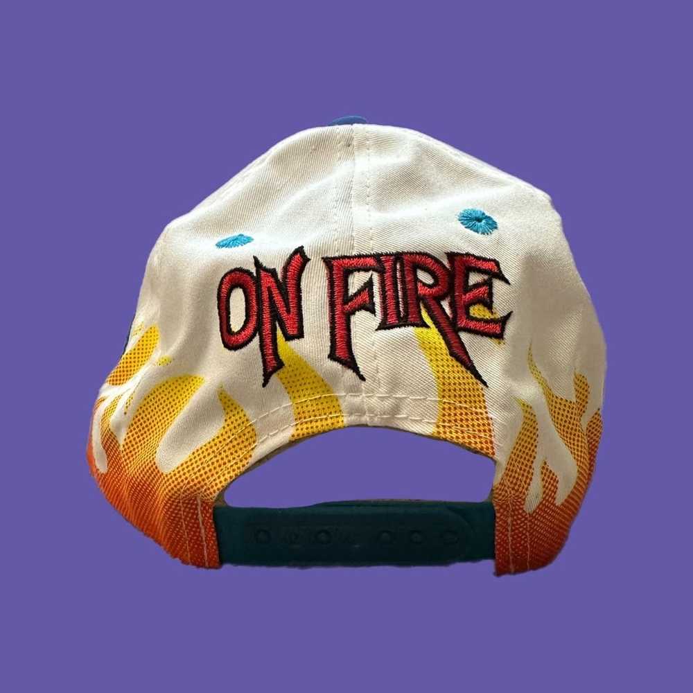 NBA × Vintage Vintage Charlotte Hornets On Fire Y… - image 3