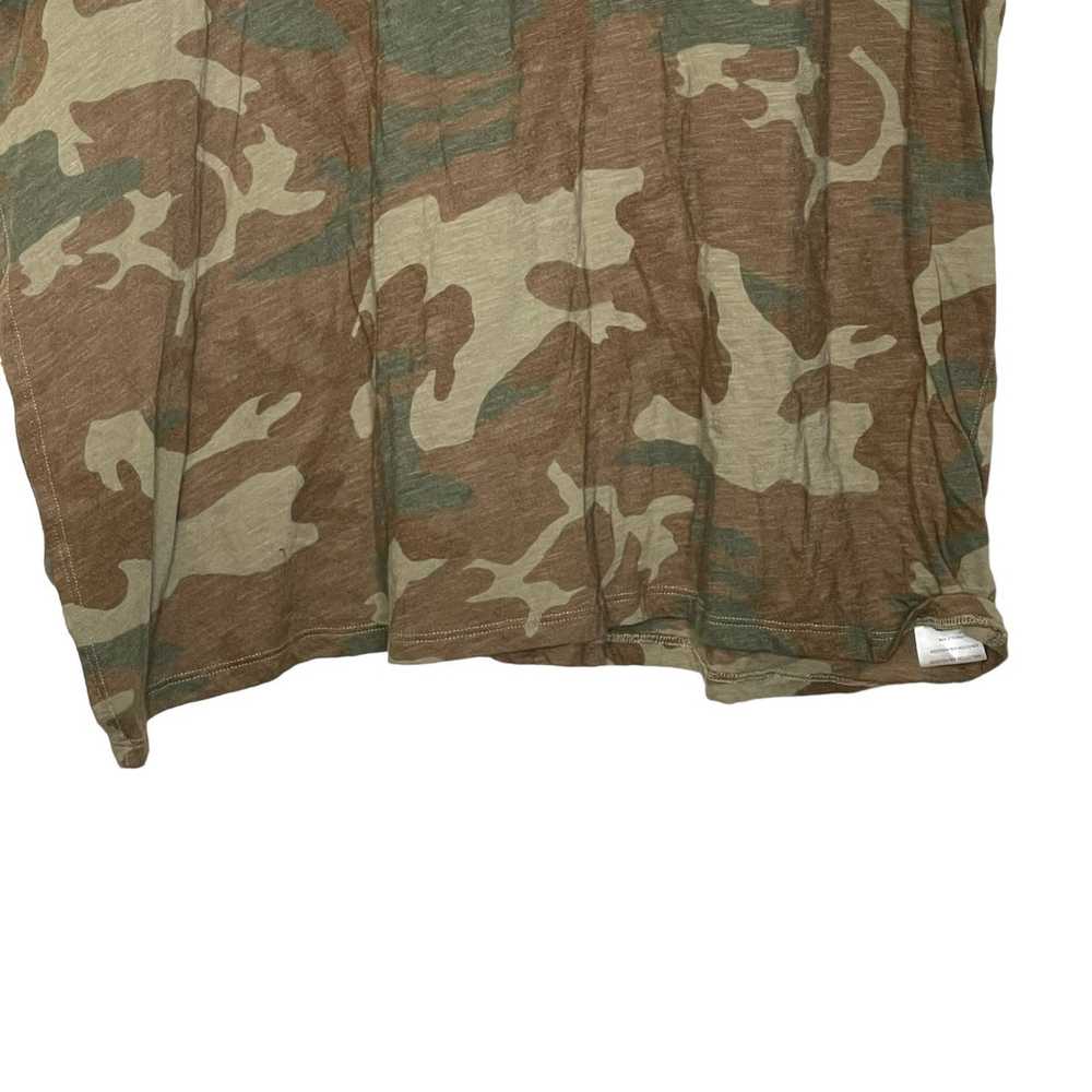 Free People We The Free People T-Shirt Large Camo… - image 5