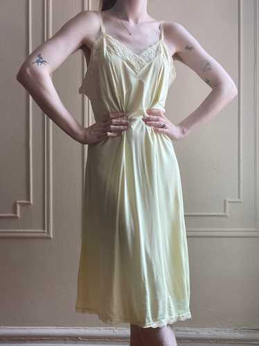 1940s Yellow Rayon Jersey Slip Dress Embroidered T