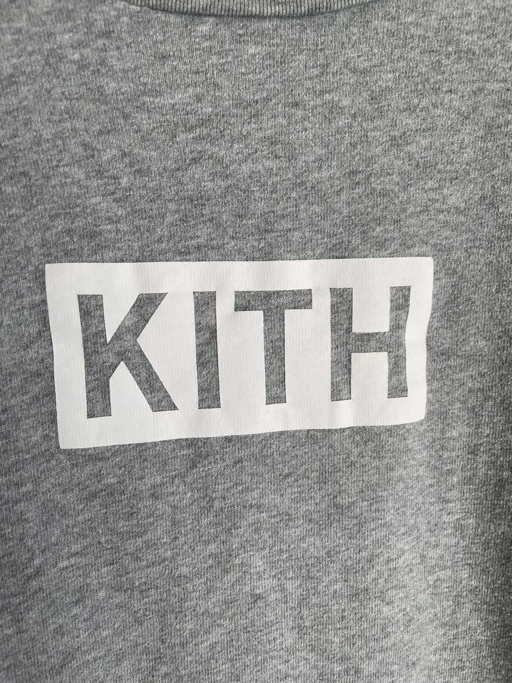 Kith Kith Box Logo Grey Size Large - image 6