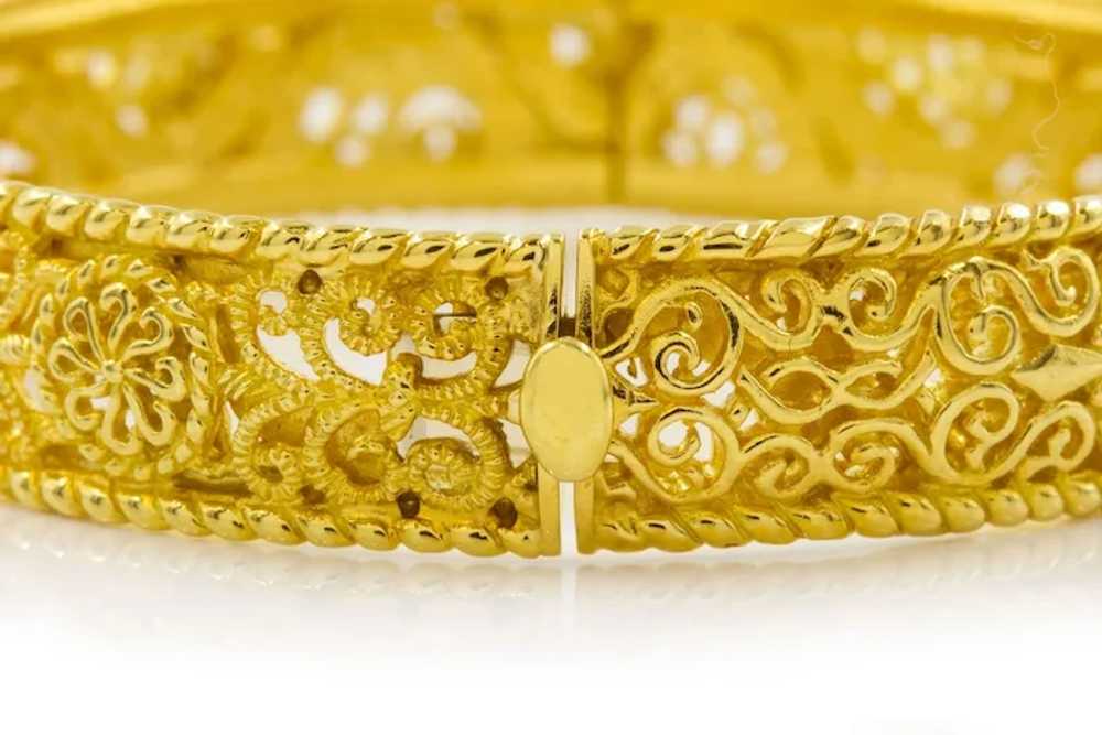 Estate 18K Gold Bangle Bracelet by Cynthia Bach - image 5