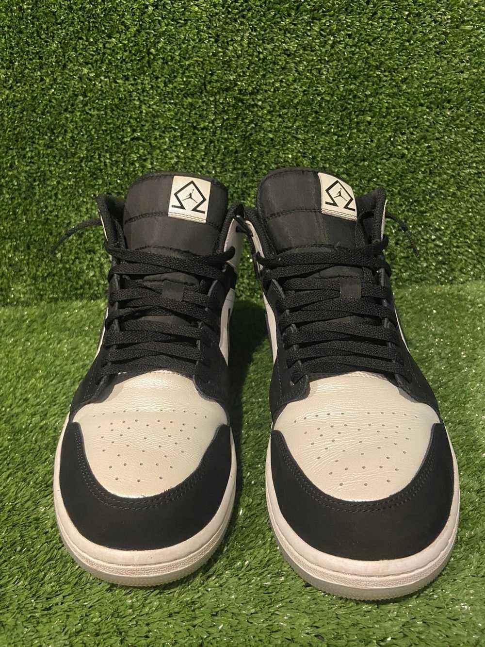 Jordan Brand × Nike Jordan 1 Mid ‘Diamond’ - image 3