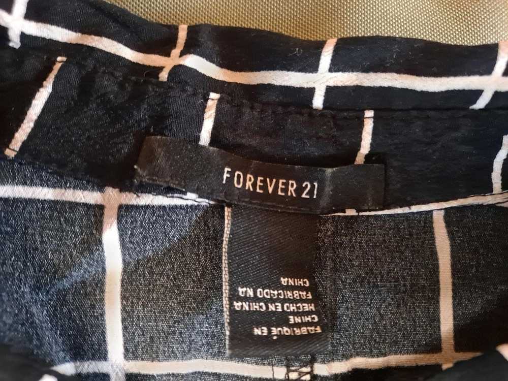 Forever 21 Forever 21 Black and White Button Up B… - image 2