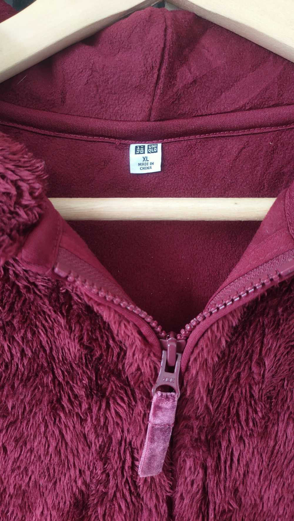 Uniqlo Uniqlo Fluffy Yarn Fleece Full Zip Up Jack… - image 7