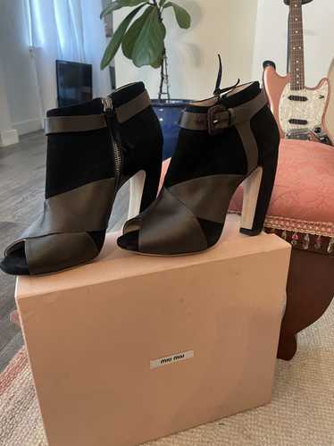 Miu Miu Miu Miu Heeled Suede Booties