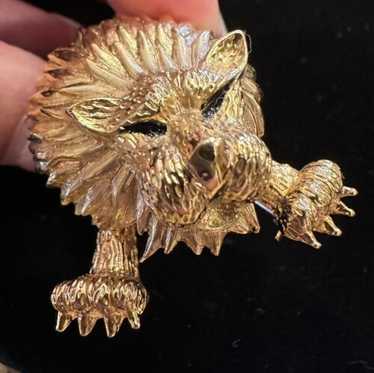 Vintage jomaz lion brooch - Gem