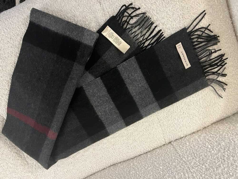 Burberry Burberry Check Cashmere Scarf in Charcoal - image 2