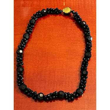 The Unbranded Brand Vintage Black Beaded Necklace 