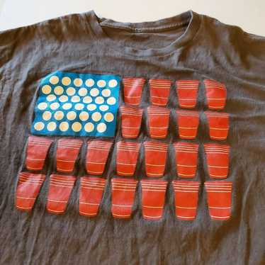 Vintage Vintage Spencers Gifts Beer Pong Tshirt X… - image 1