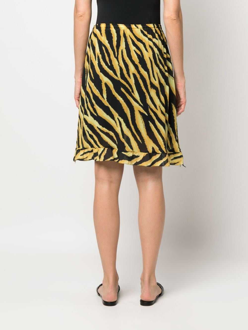 Versace Pre-Owned 2000s tiger stripe-print skirt … - image 4