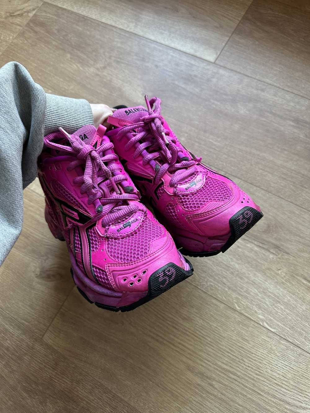 pink balenciaga speed runners