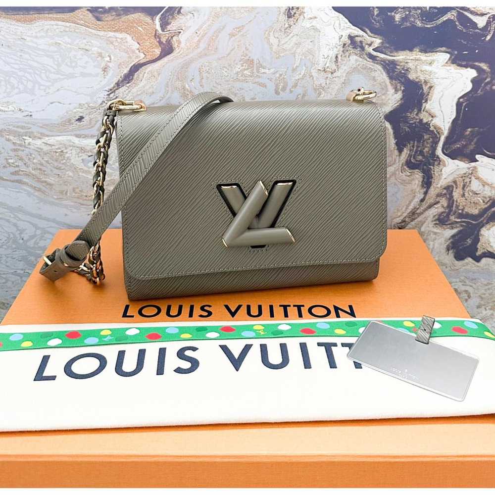 Louis Vuitton Twist Chain leather handbag - image 3