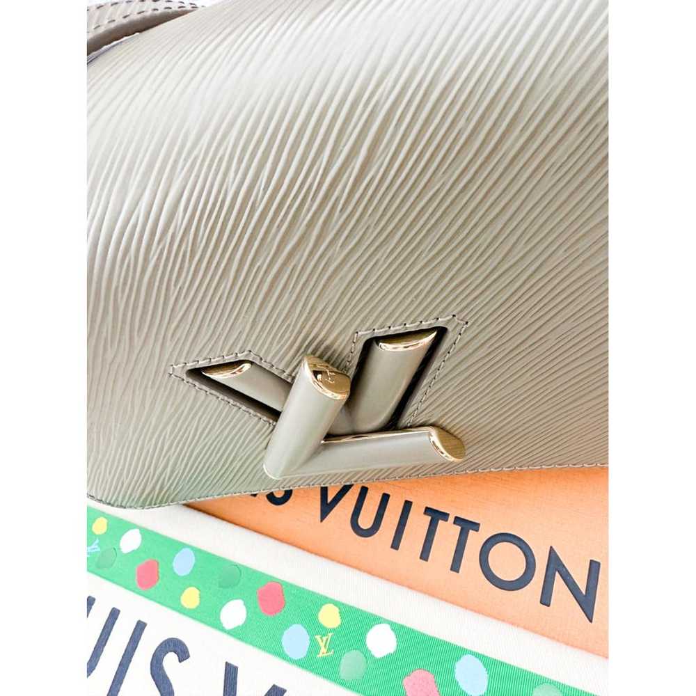Louis Vuitton Twist Chain leather handbag - image 4
